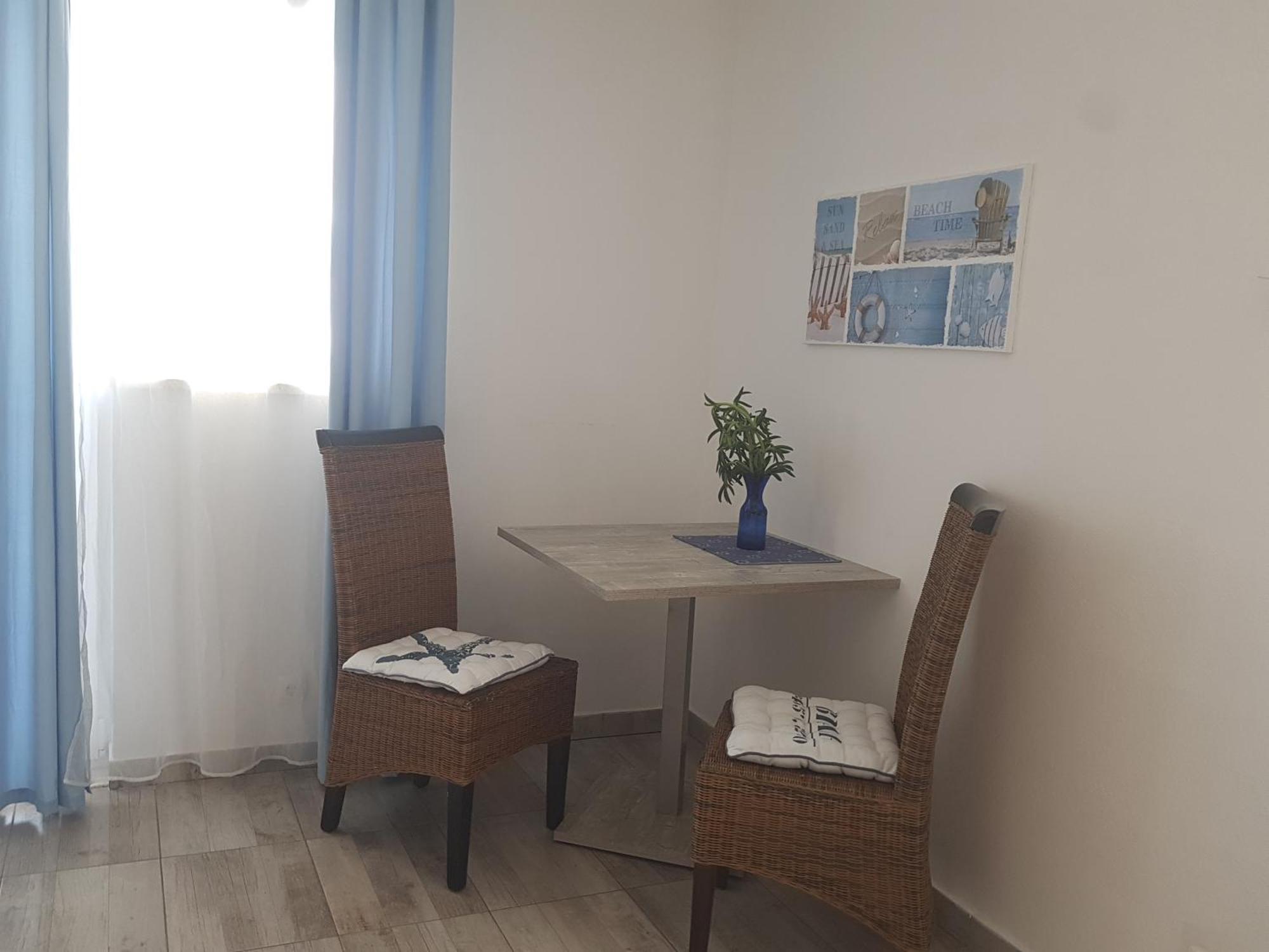Hamo Apartments & Soba Lumbarda Eksteriør bilde